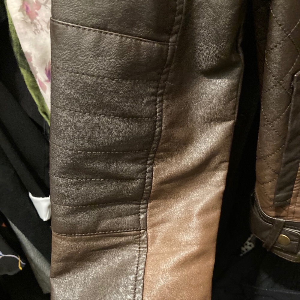 Vegan Ombré Motojacket - Picture 8 of 10
